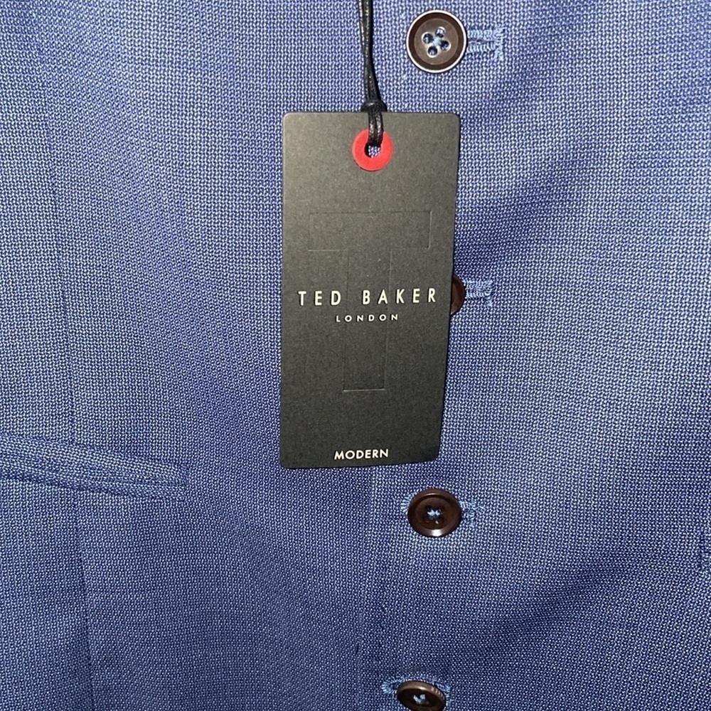 🔥NWT🔥 TED BAKER Wool Blend Waistcoat in Navy size 42 Reg - Picture 2 of 5